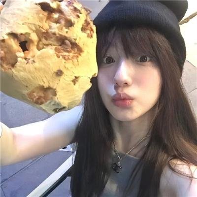 蜡笔小新:呼风唤雨!黄金的间谍大作战粤语